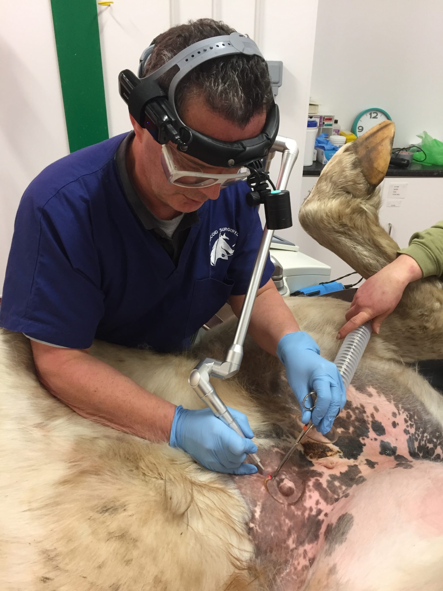 Jeremy Kemp-Symonds performs surgery